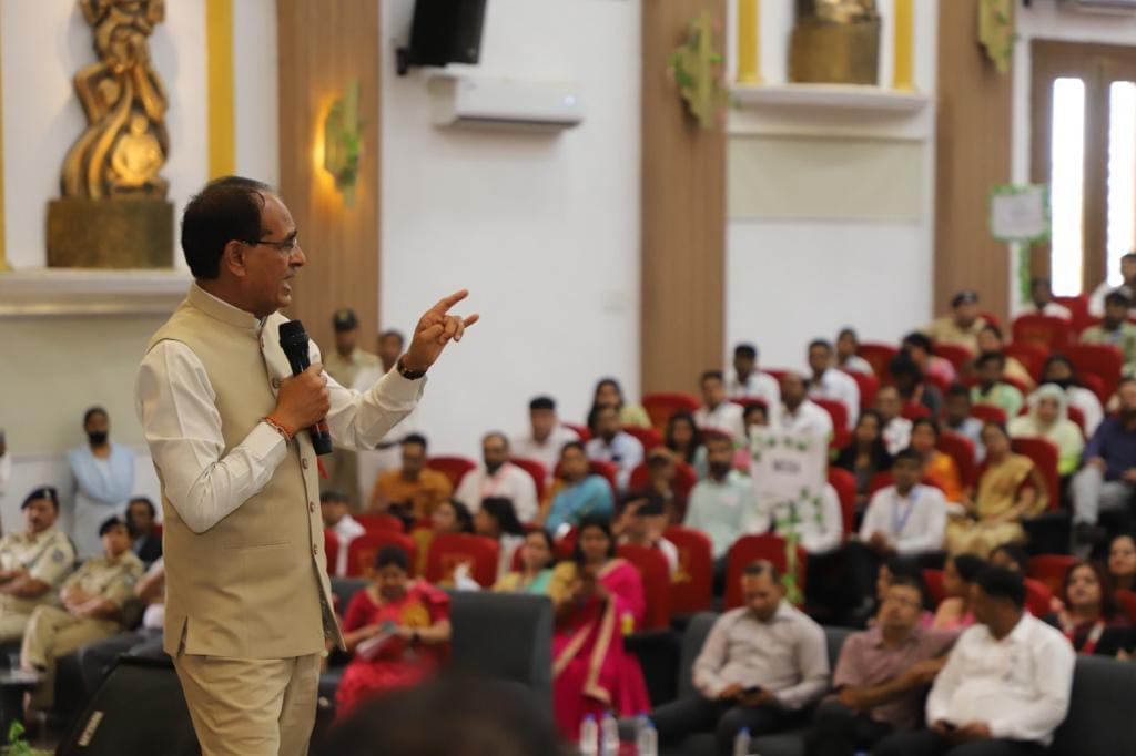 SAGE University Indore Career Day photo 4